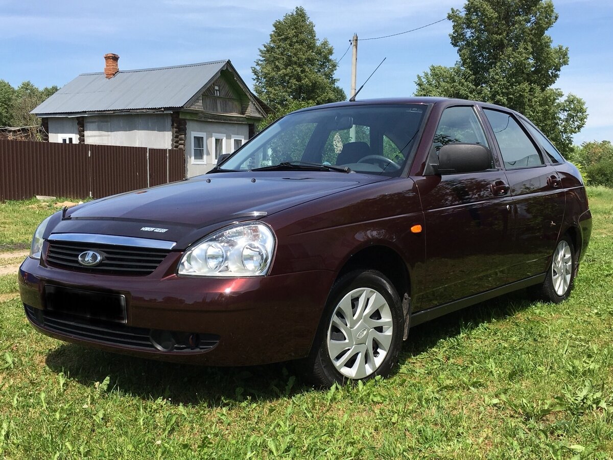 Lada Приора 2012