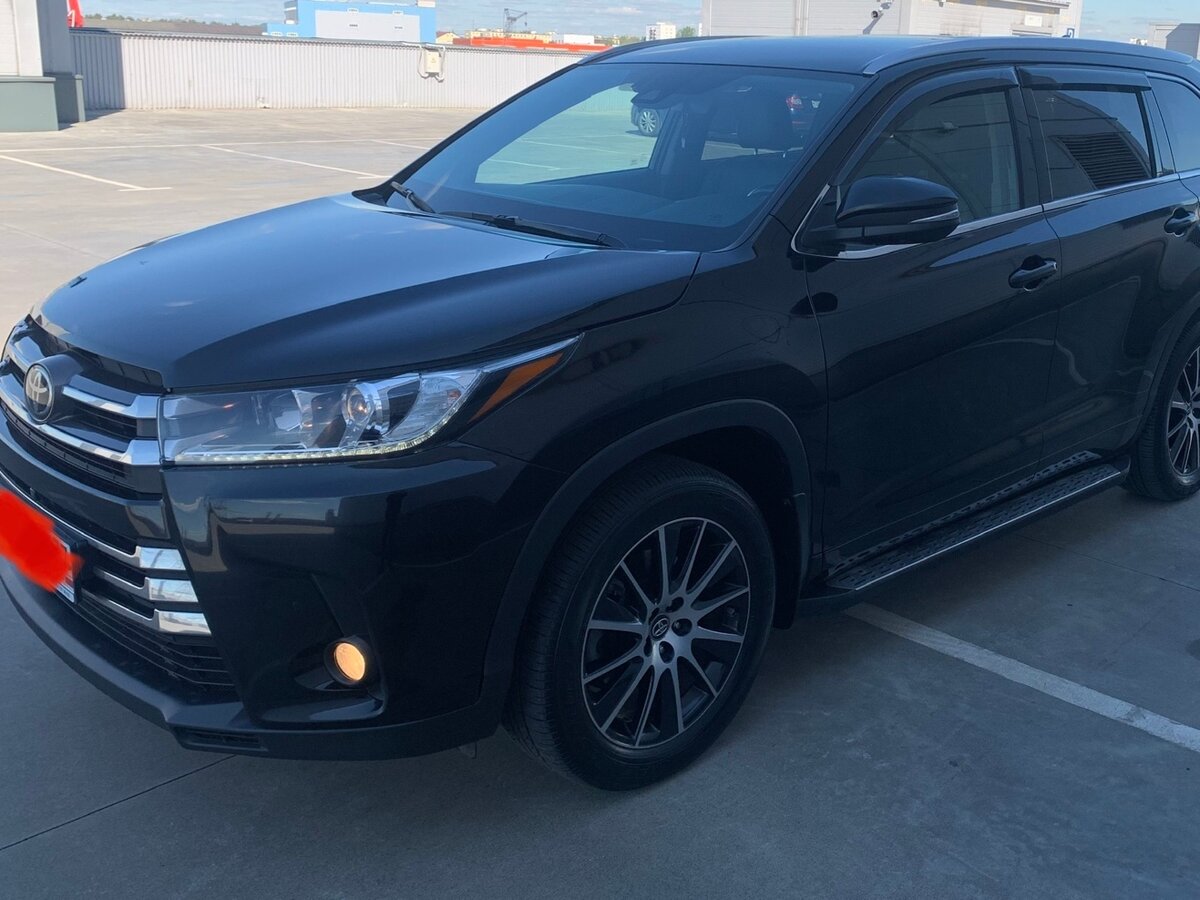 Купить б/у Toyota Highlander III (U50) Рестайлинг 3.5 AT (249 л.с.) 4WD ...