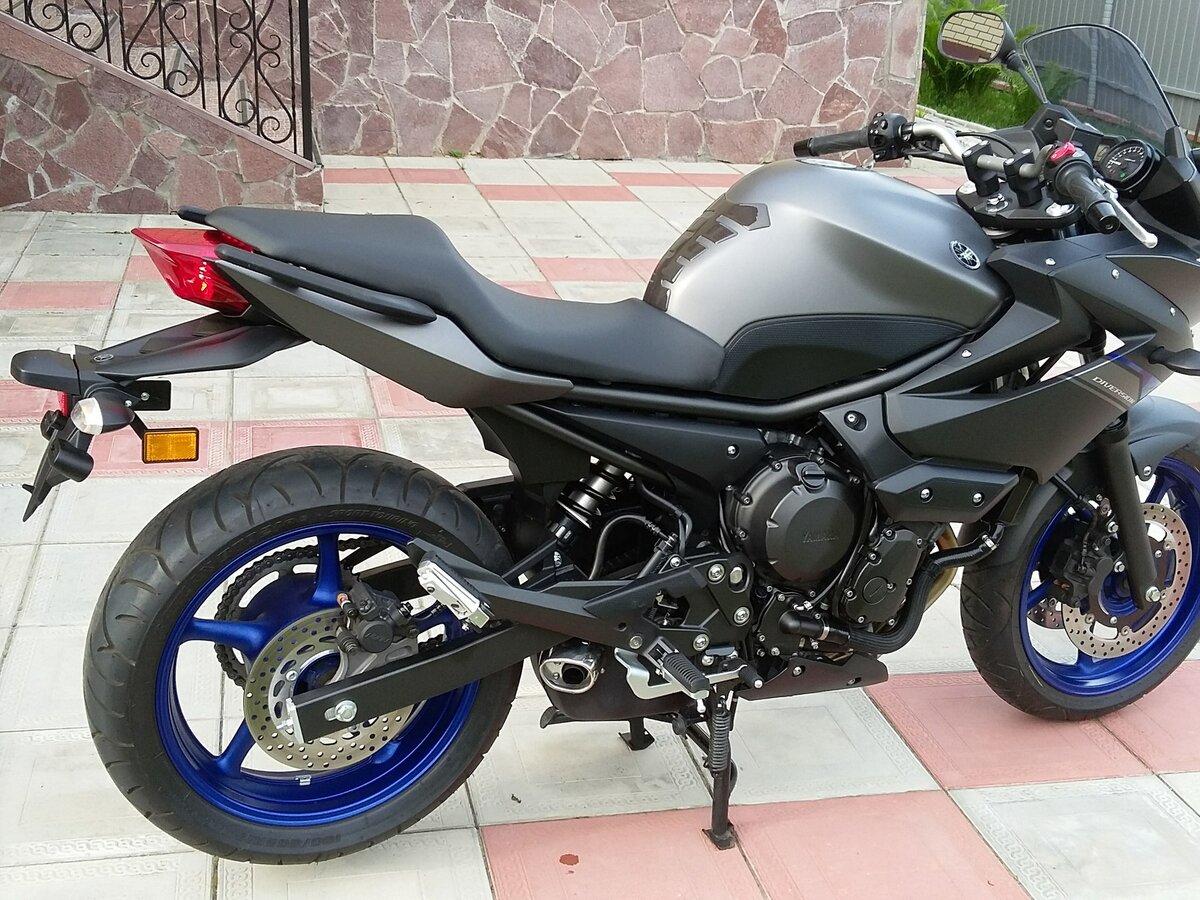 Yamaha xj6 с Райдером