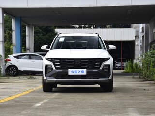 2026 Hyundai Tucson L IV Рестайлинг, серый, 4100000 рублей, вид 3