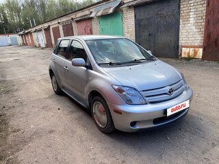 2005 Scion xA, серебристый, 350000 рублей, вид 2