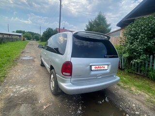 2000 Dodge Caravan III, серебристый, 250000 рублей, вид 3