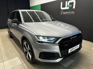 2022 Audi Q7 45 TDI II (4M) Рестайлинг, серый, 10500000 рублей, вид 1