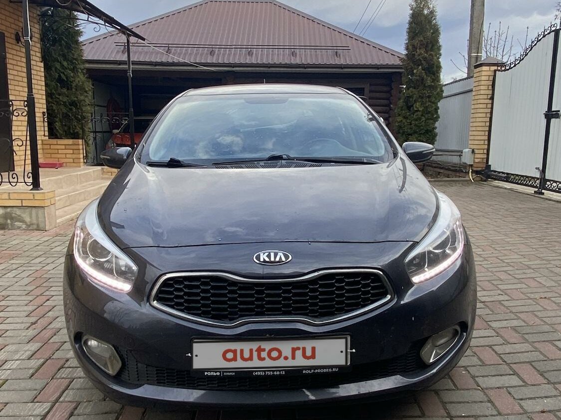 Купить б/у Kia Ceed II 1.6 AT (129 л.с.) бензин автомат в Брянске ...