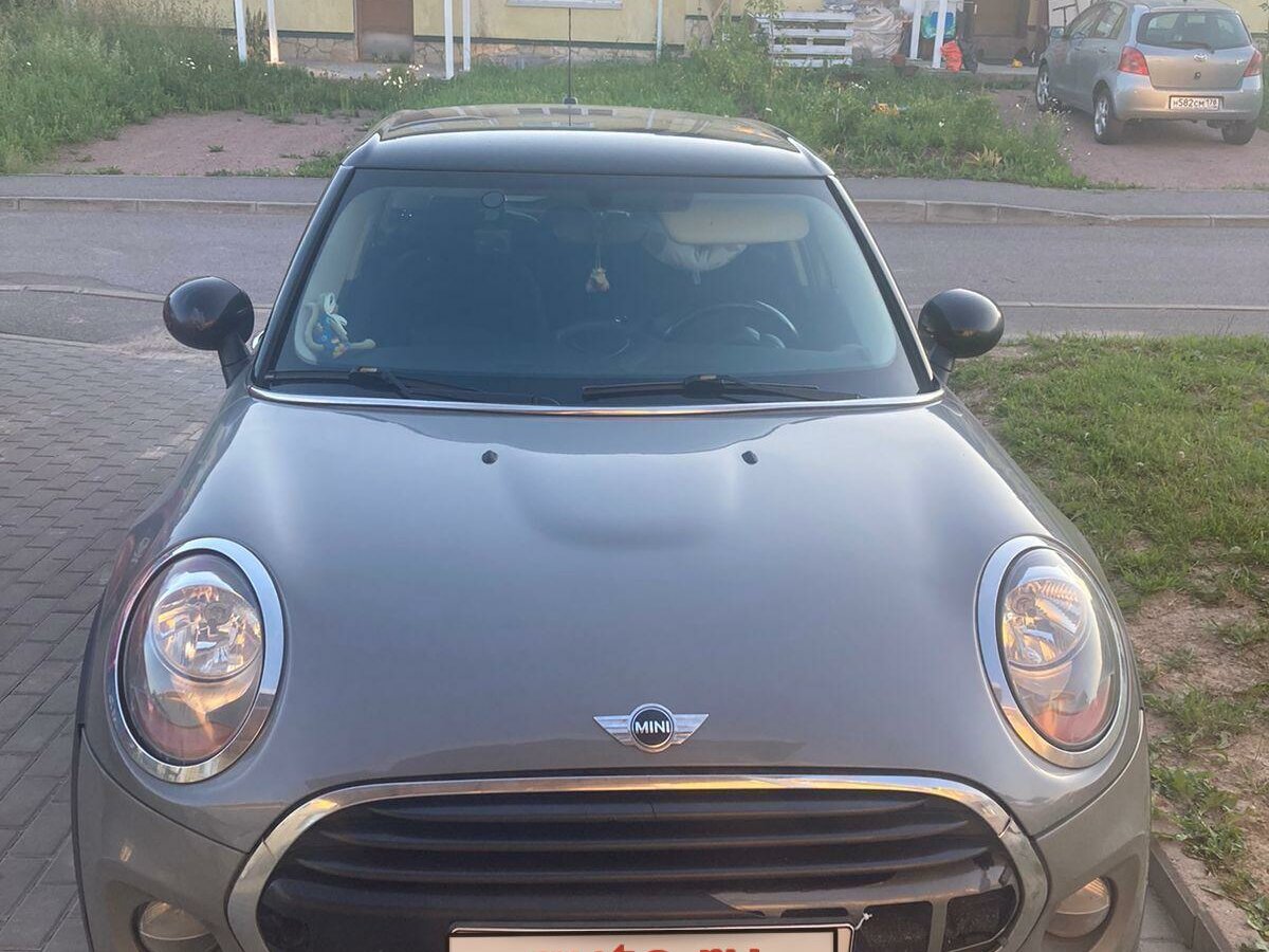 Купить б/у Mini Hatch III (F55/F56) Cooper 1.5 AT (136 л.с.) бензин ...