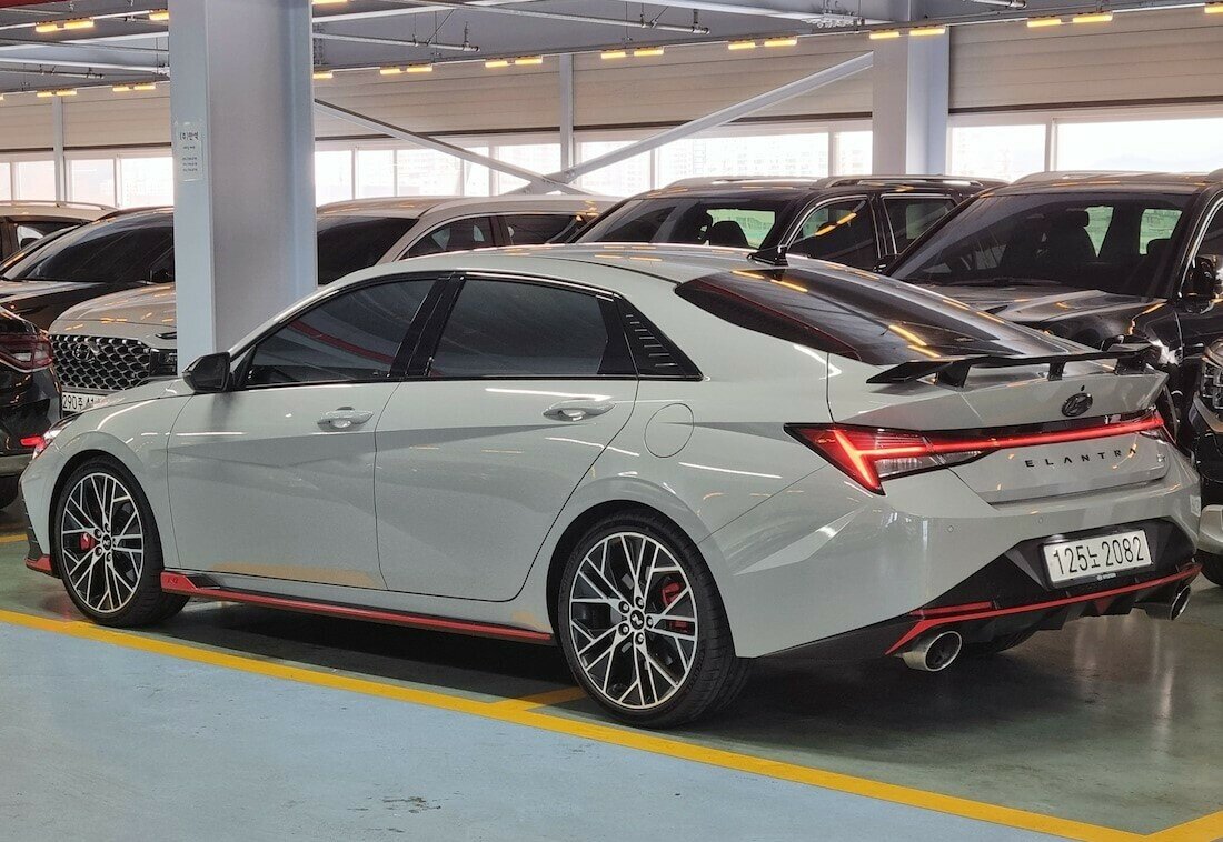 Купить б/у Hyundai Avante N 2021-2023 2.0 AMT (280 л.с.) бензин робот в ...