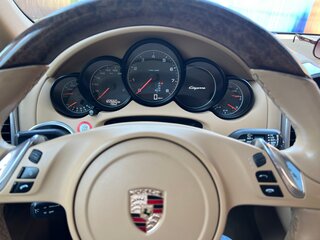 2010 Porsche Cayenne II (958), коричневый, 1500000 рублей, вид 4