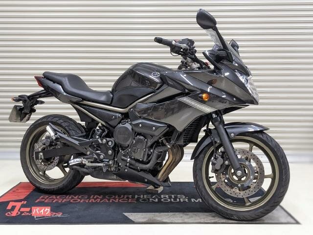 Yamaha XJ6 (FZ6R)