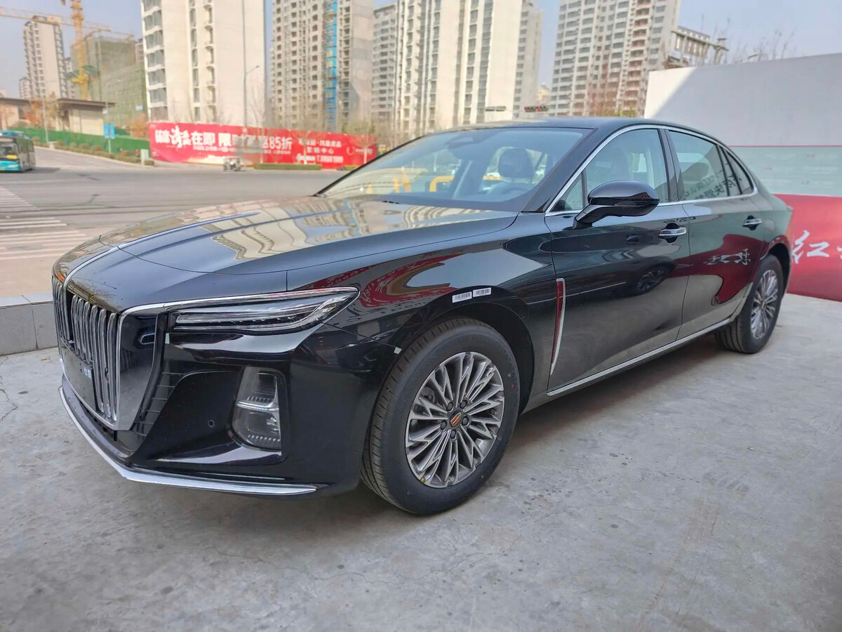 Купить б/у Hongqi H5 II 2.0 AT (224 л.с.) бензин автомат в Находке ...