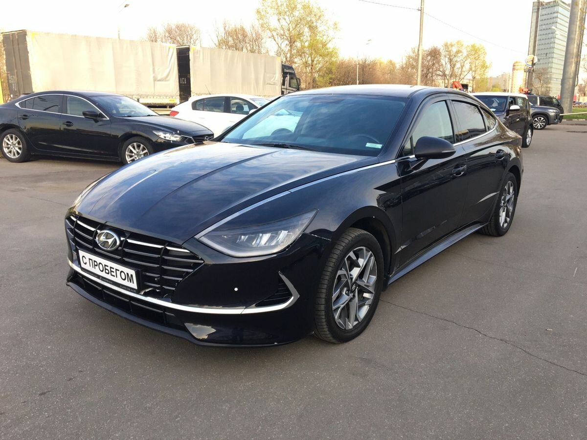 Купить б/у Hyundai Sonata VIII (DN8) 2.0 AT (150 л.с.) бензин автомат в ...