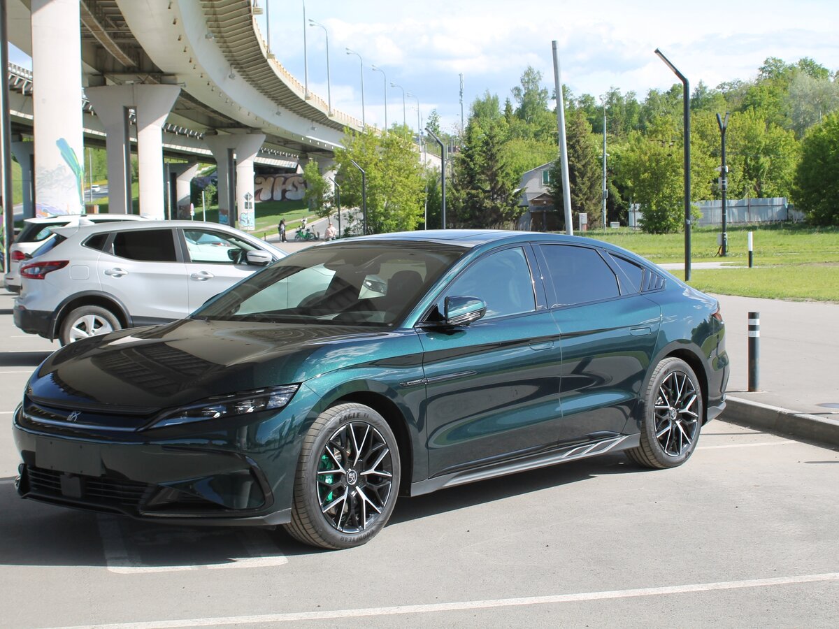 Автомобиль бид хан