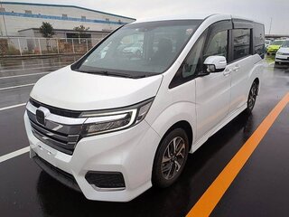 2021 Honda Stepwgn Spada V Рестайлинг, белый, 2950000 рублей, вид 1