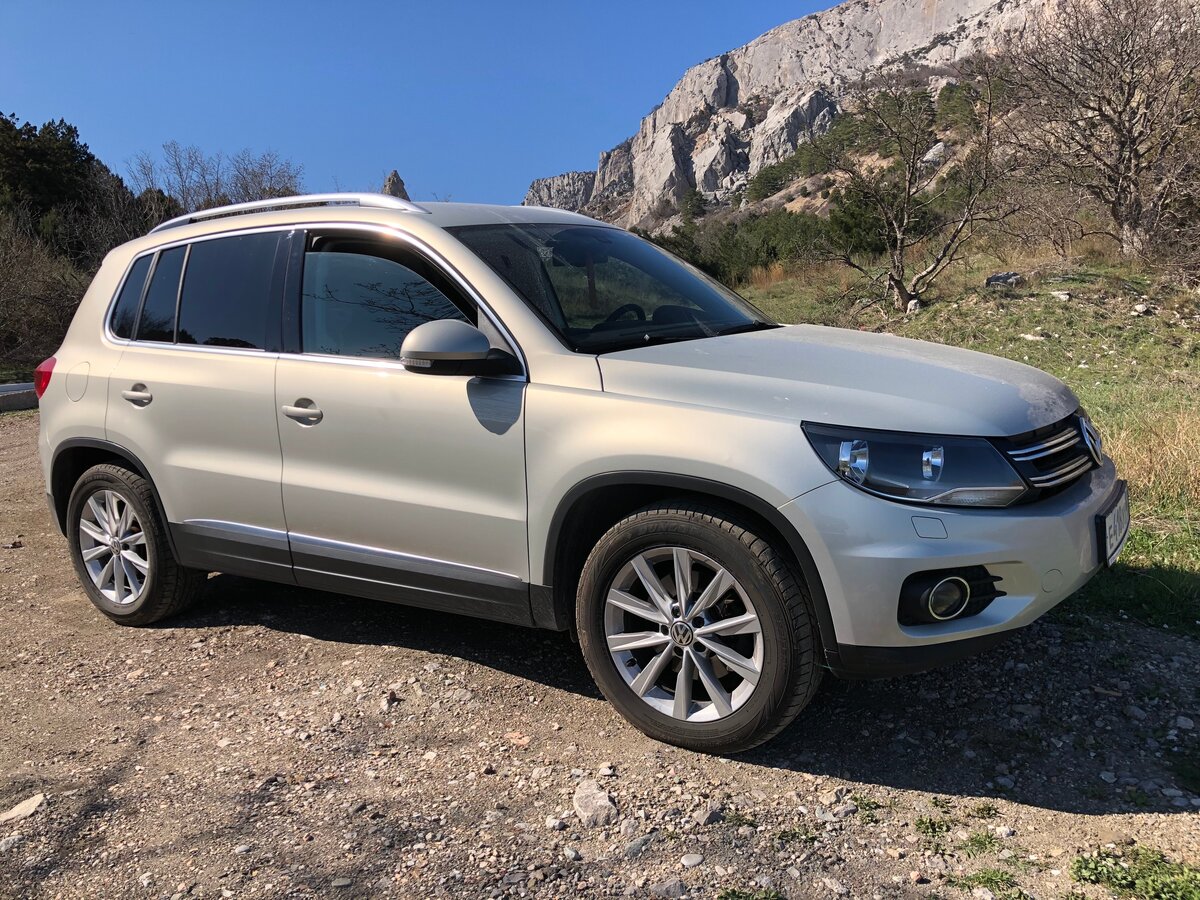 Volkswagen Tiguan Рі РІ 2012