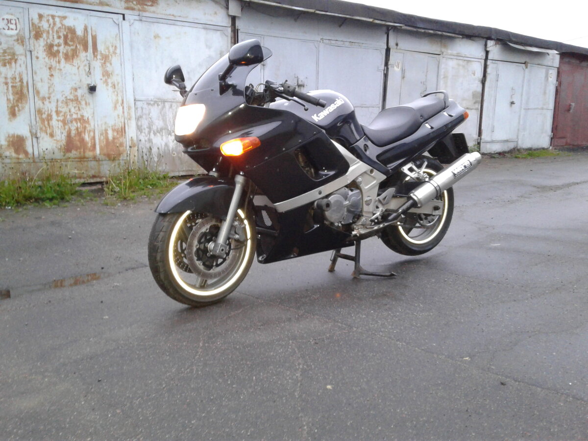 Kawasaki ZZR 400 1997