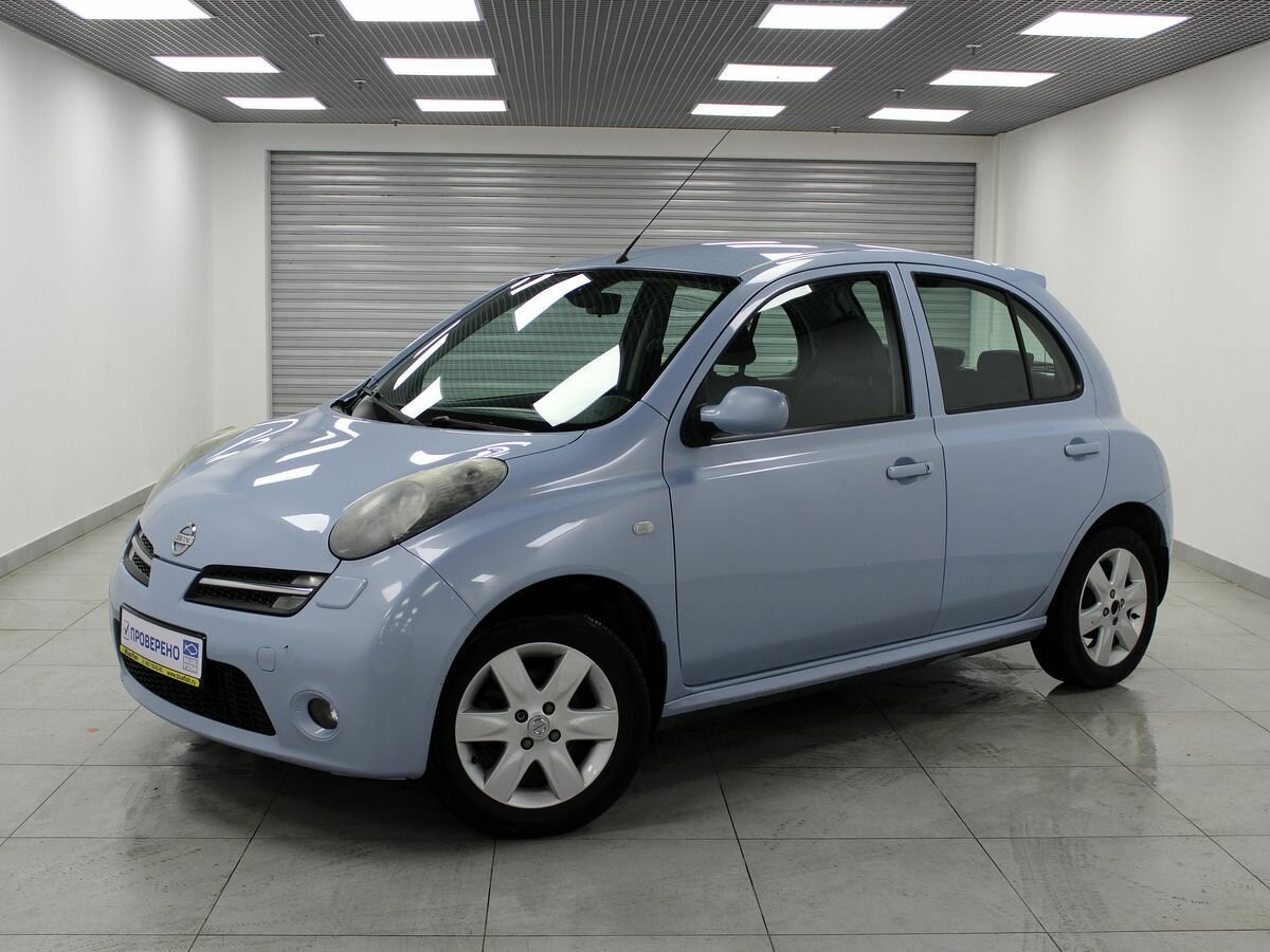 Фотографию Nissan Micra 2005