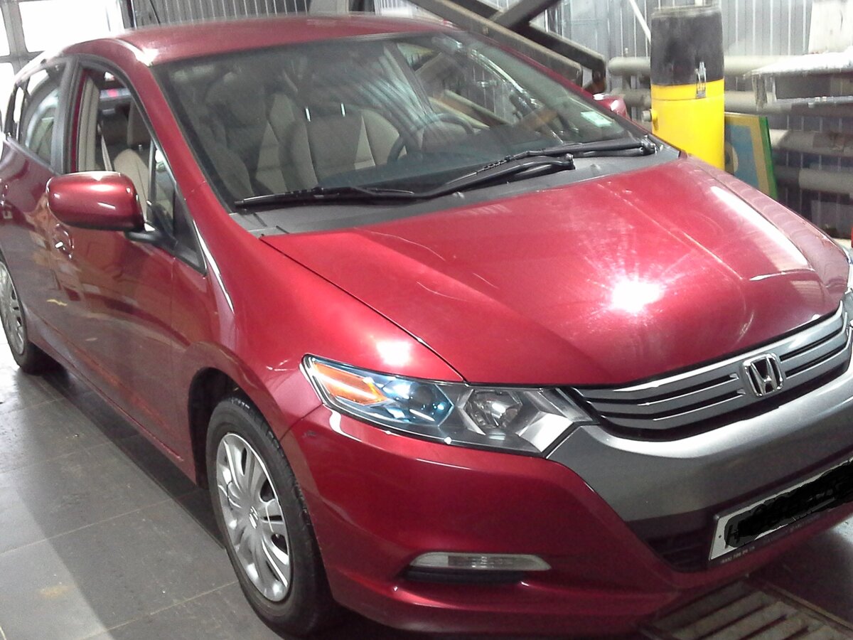 2010 Honda Insight Red