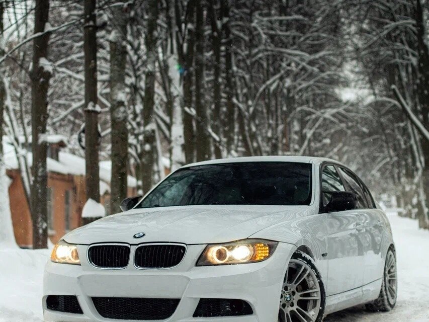 BMW 325 e93