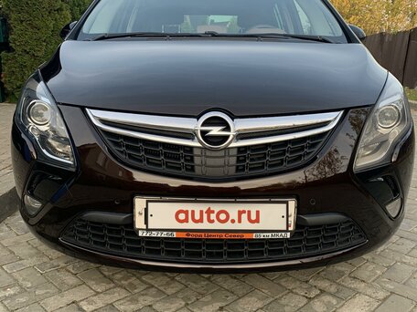 Kupit B U Opel Zafira C 2 0d At 165 L S Dizel Avtomat V Troicke Korichnevyj Opel Zafira C Kompaktven 14 Goda Po Cene 1 225 000 Rublej Na Avto Ru