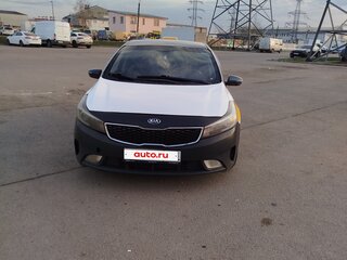 2017 Kia Cerato III Рестайлинг (Classic), синий, 800000 рублей, вид 1