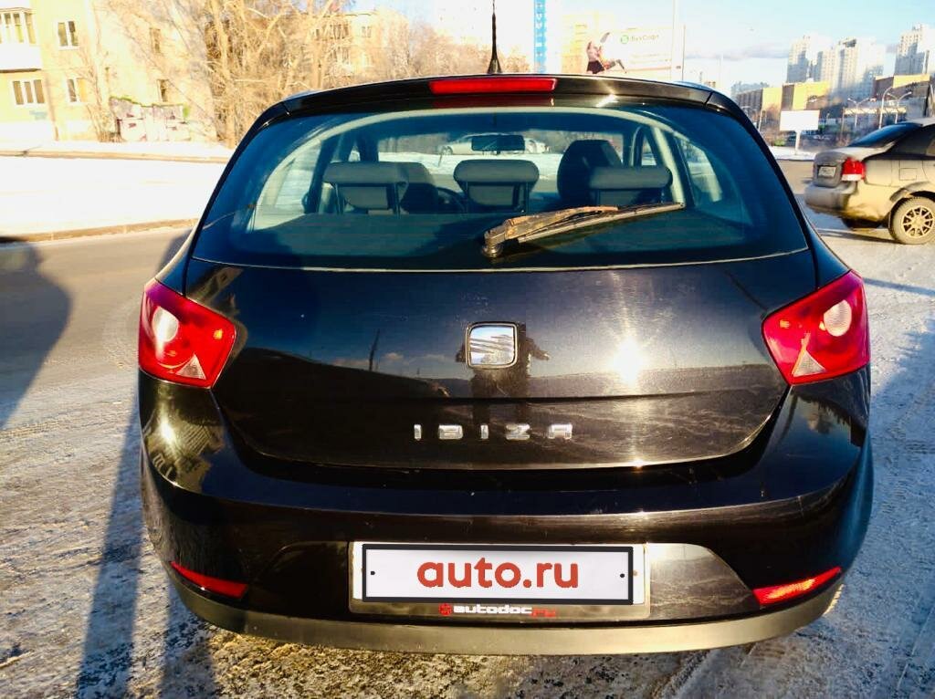 Машина ибица seat