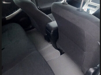 2014 Toyota Prius III Рестайлинг (XW30), розовый, 1250000 рублей - вид 28