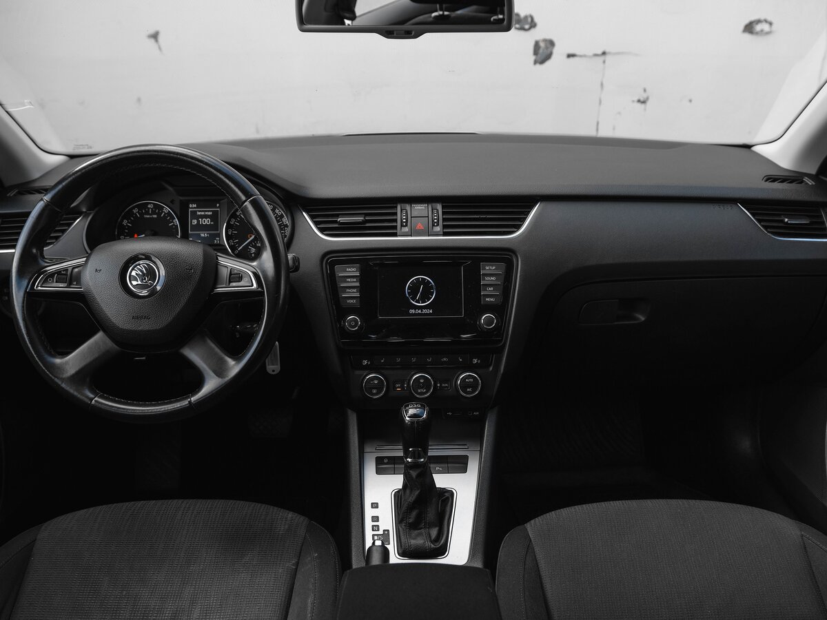 SKODA OCTAVIA - фото 8