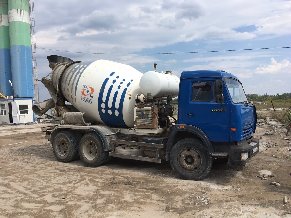 Бетон миксер с длинным желобом