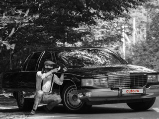 1993 Cadillac Fleetwood II, чёрный, 4555000 рублей, вид 1