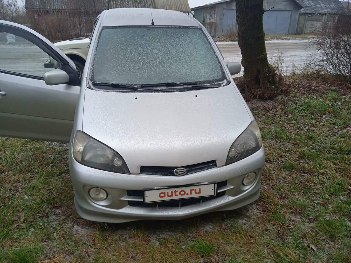 Дайхатсу юрв 2001