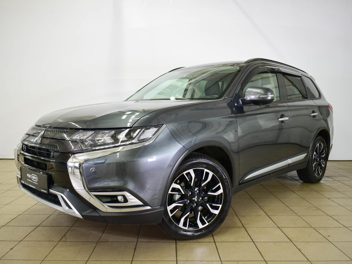 mitsubishi-outlander-iii-3-2-4-cvt-167-4wd