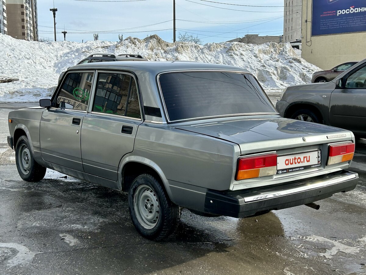 Купить б/у Lada (ВАЗ) 2107 1982-2012 1.6 MT (75 л.с.) бензин механика в Белгород