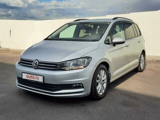 2017 Volkswagen Touran II, серый, 1820000 рублей, вид 1