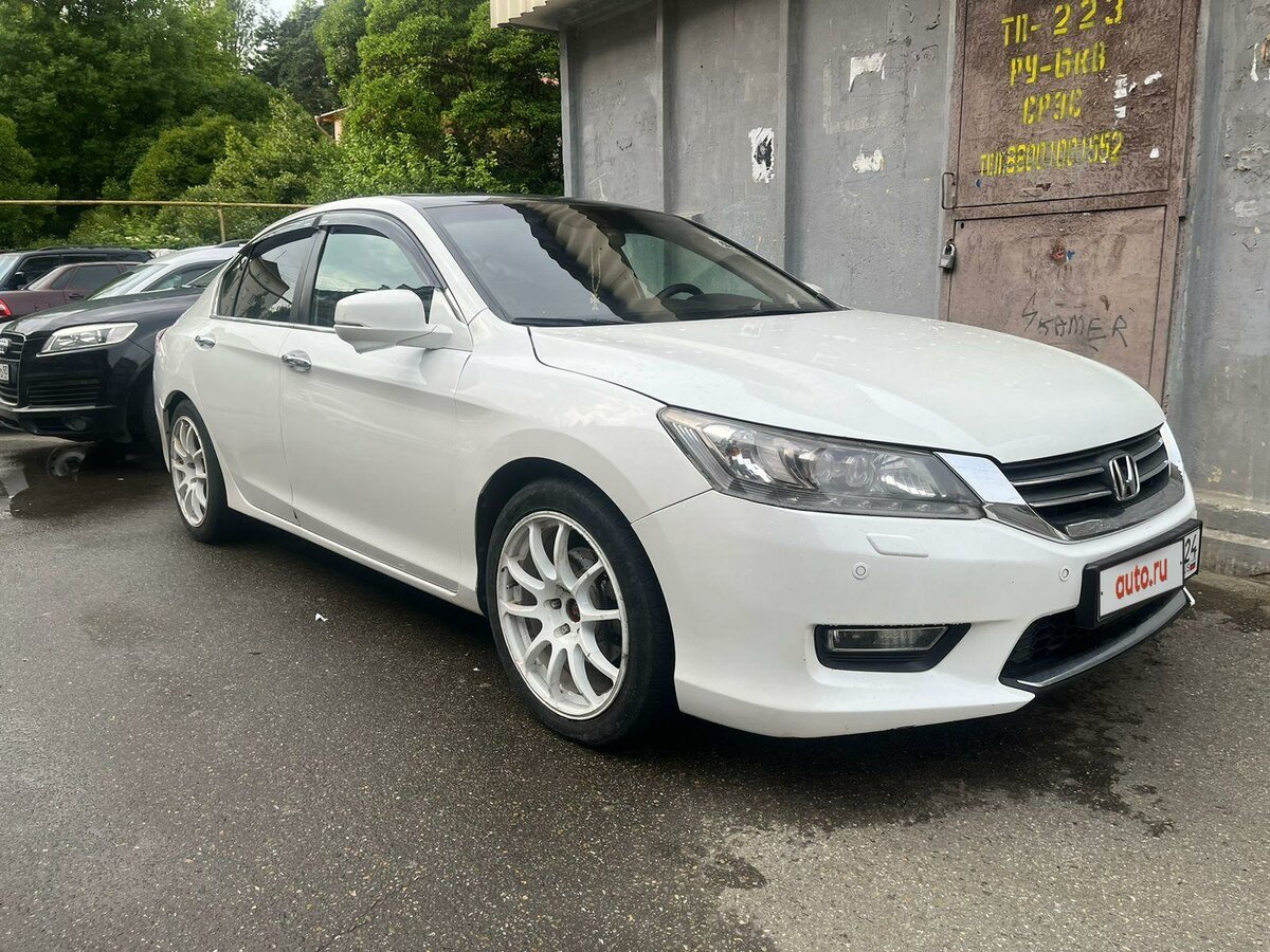Купить б/у Honda Accord IX 2.4 AT (180 л.с.) бензин автомат в Сочи ...