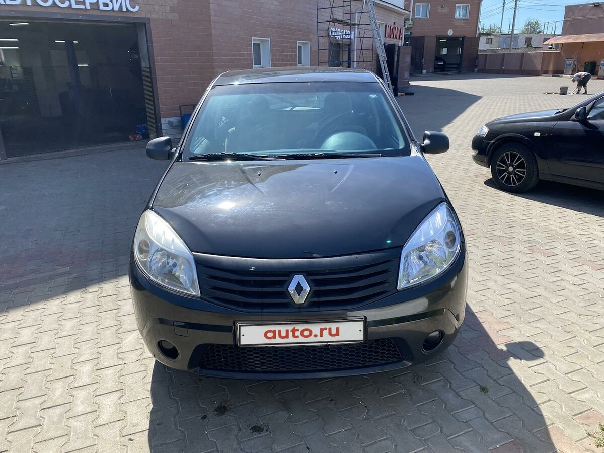 Купить б/у Renault Sandero I 1.4 MT (75 л.с.) бензин механика в Митино ...