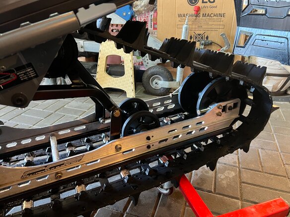 2015 BRP Lynx BoonDocker 600, серый, 1400000 рублей - вид 18