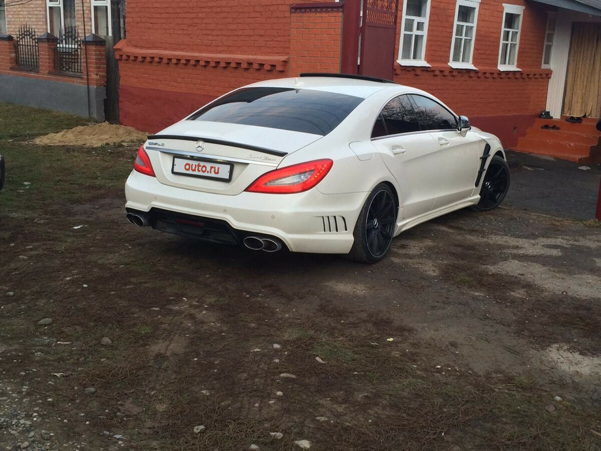 Мерседес CLS 500 белый