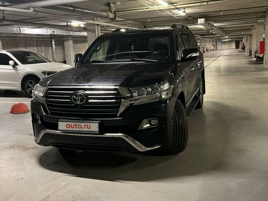 Купить б/у Toyota Land Cruiser 200 Series Рестайлинг 2 4.5d AT (249 л.с ...
