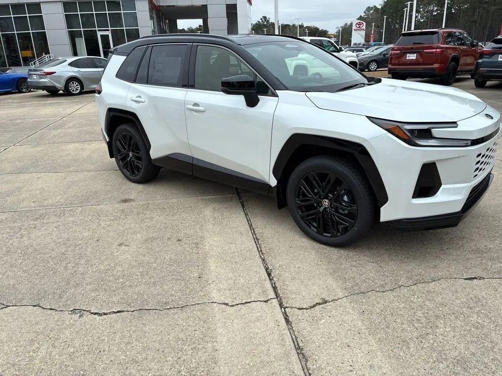 Toyota RAV4 VI (XA60)