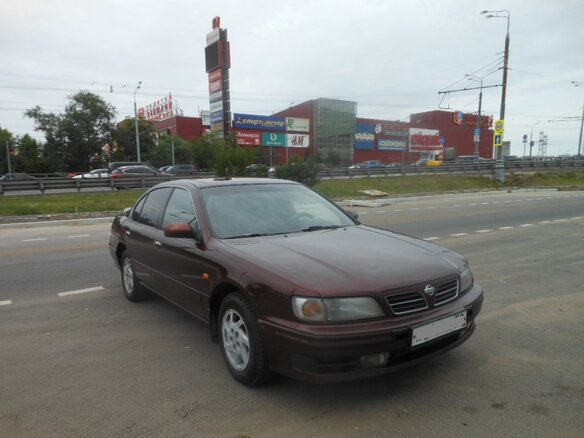1998 Nissan Maxima IV (A32), красный