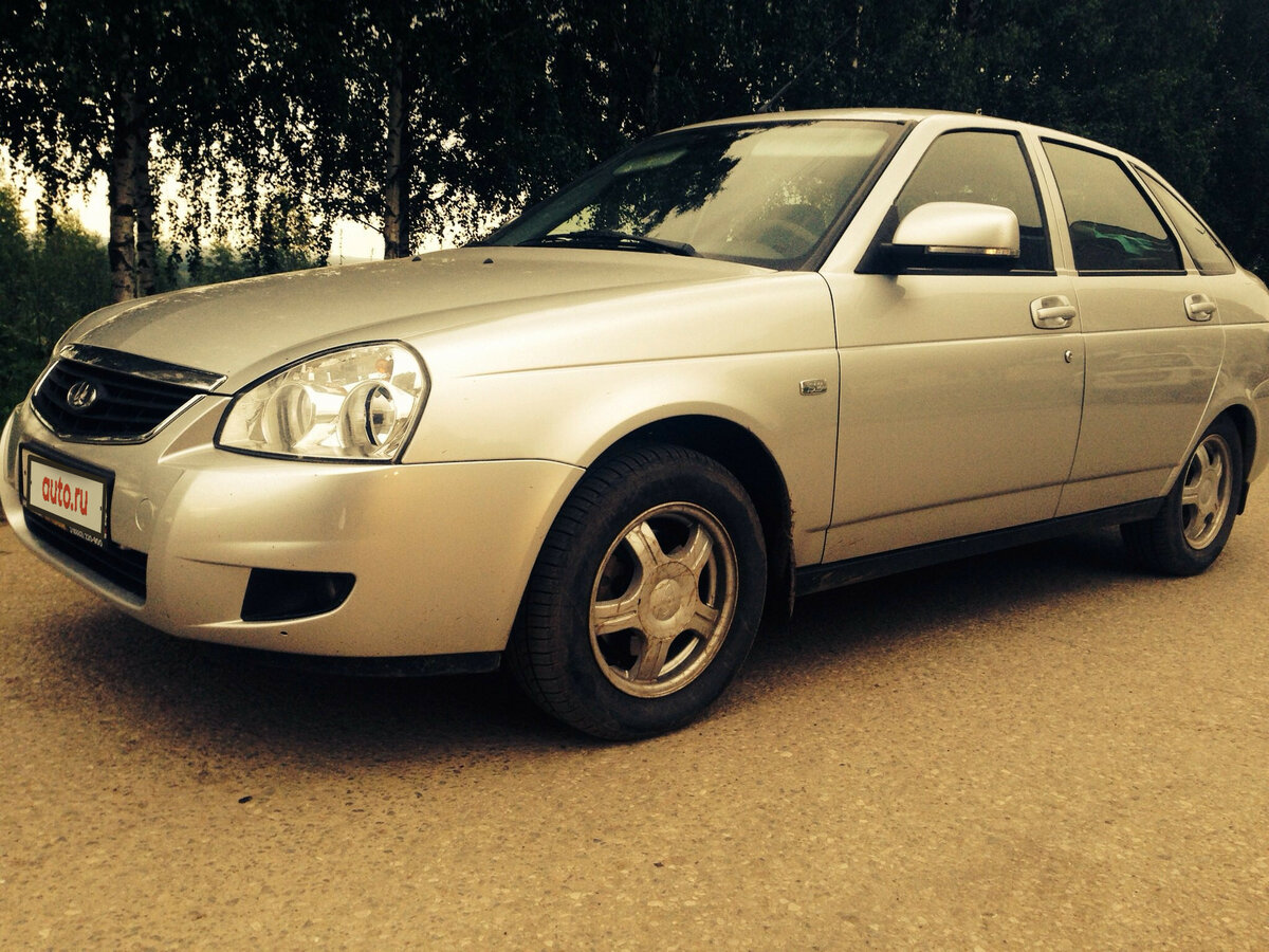Lada Приора 2012