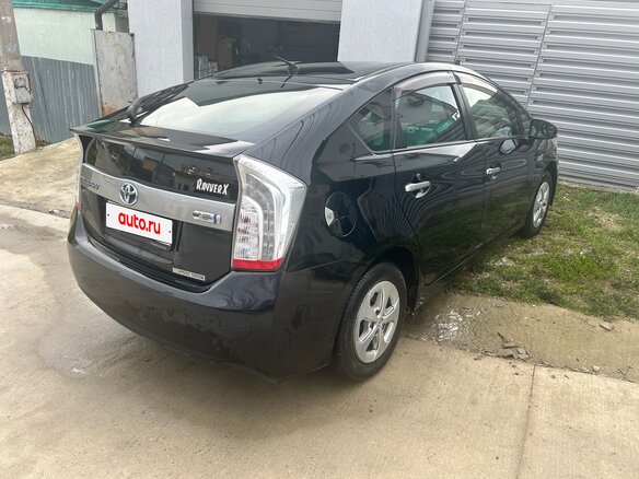 2012 Toyota Prius PHV ZVW35 III Рестайлинг (XW30), чёрный, 1450000 рублей - вид 2