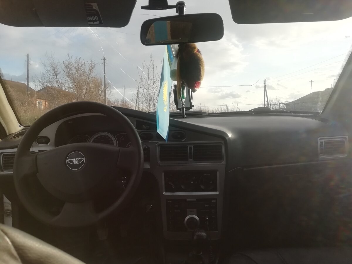 Купить б/у Daewoo Nexia I Рестайлинг 1.5 MT (80 л.с