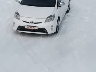 2015 Toyota Prius III Рестайлинг (XW30), белый, 1320000 рублей, вид 1