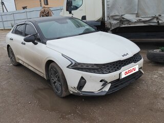 Kia K5 III
