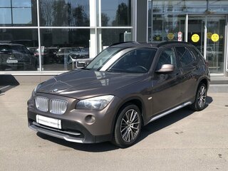 2011 BMW X1 18i I (E84), коричневый, 883000 рублей, вид 1