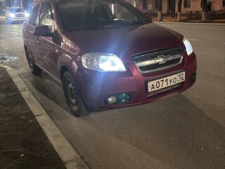 2007 Chevrolet Aveo I Рестайлинг, красный, 265000 рублей, вид 1