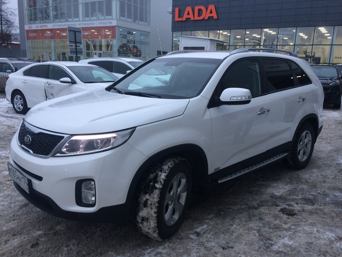 Киа Соренто 2014 белая