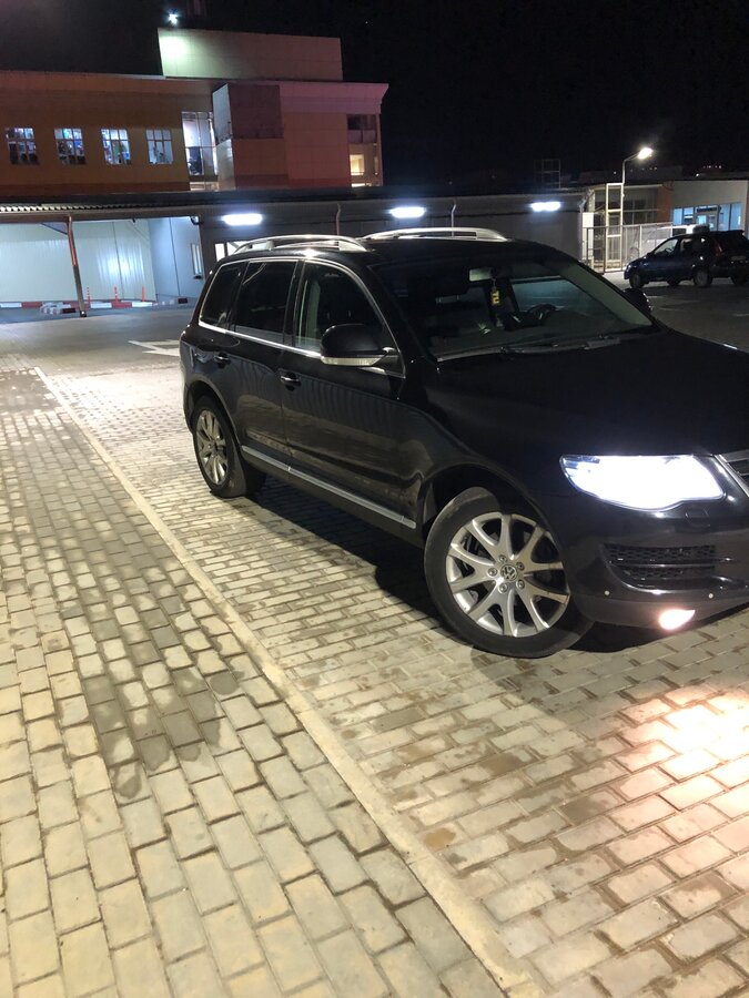 Купить б/у Volkswagen Touareg I Рестайлинг 3.6 AT (280 л.с