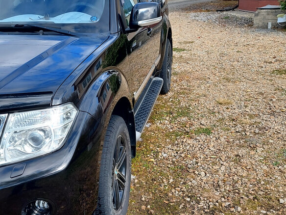 2010 Nissan Pathfinder III Рестайлинг, чёрный, 1800000 рублей