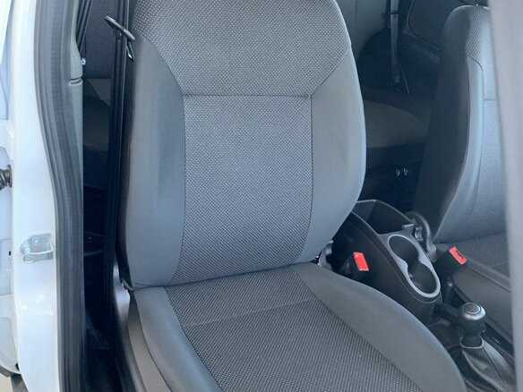 2025 Lada (ВАЗ) Niva Travel I, белый, 1579000 рублей - вид 13